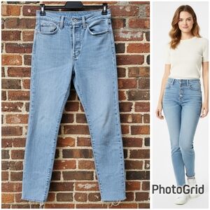 Levi’s Wedgie Fit Jeans Size 25 Raw Hem Button Fly